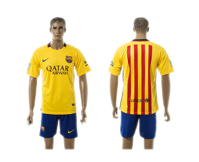 2015-2016 Barcelona Soccer Uniform Jersey Short Sleeves Yellow with Blue shorts